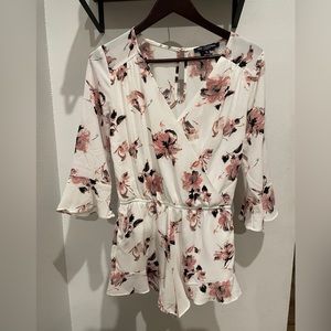 One Clothing Floral Romper